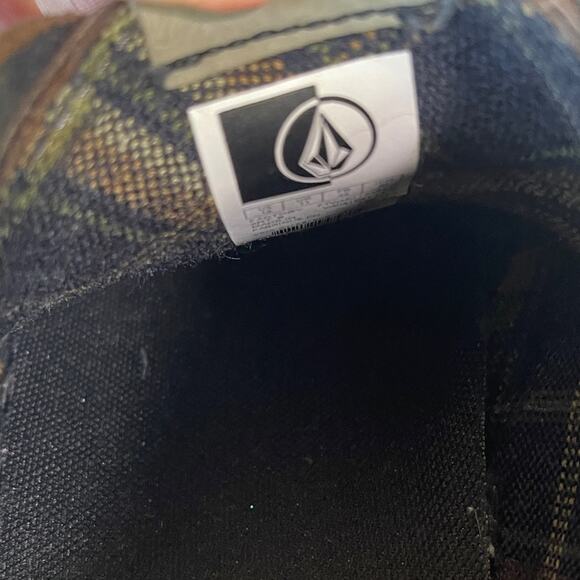 Volcom Rich Brown Chukka Boots - Picture 5 of 6